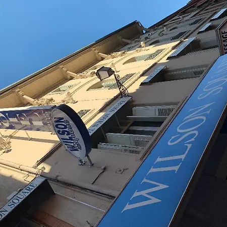 Hotel Wilson Square 2*