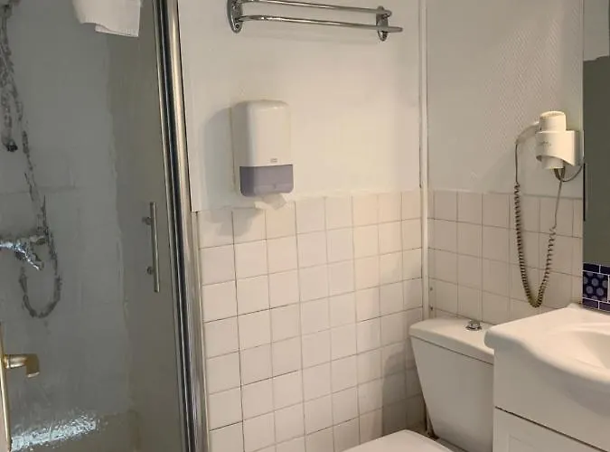 Wilson Square Отель 2*