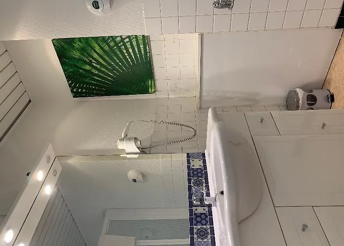 Wilson Square Отель Тулуза