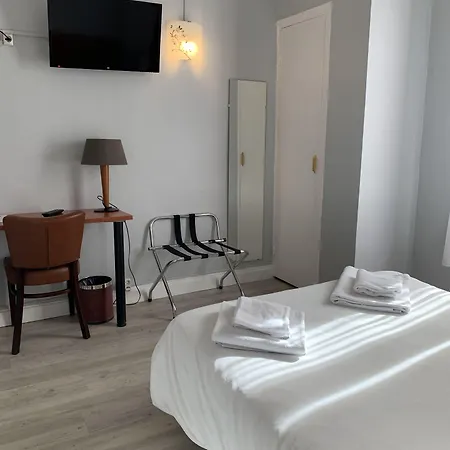 Wilson Square Hotel 2*